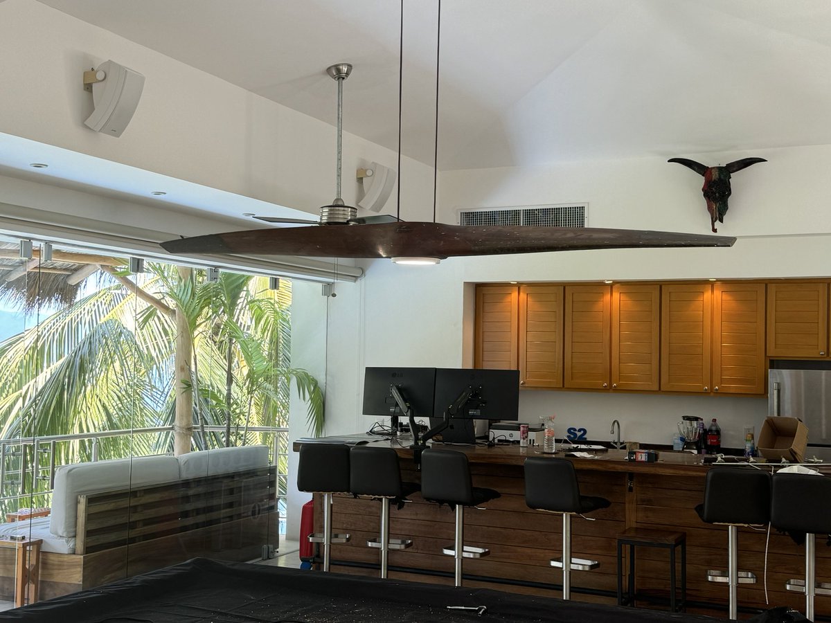 Evan Francen tweet media