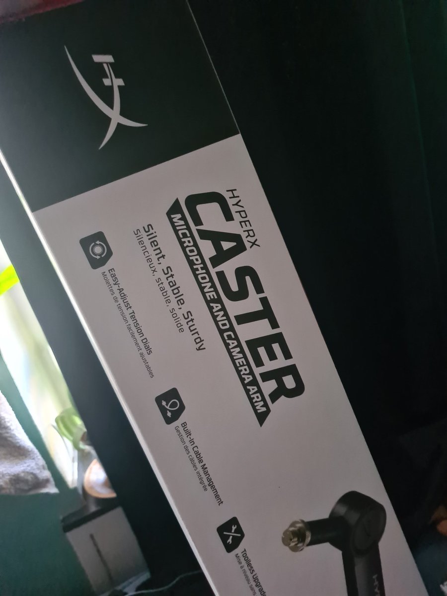 Another <a href="/gamescom/">gamescom</a> another day at the best booth by far <a href="/HyperX/">HyperX</a> <a href="/HyperXDe/">HyperX DE</a> so much energy from the each single staff and it is just a great experience meeting the people over there. Thank you for the event manager again to make this happen! See you next year :) #gamescom2024