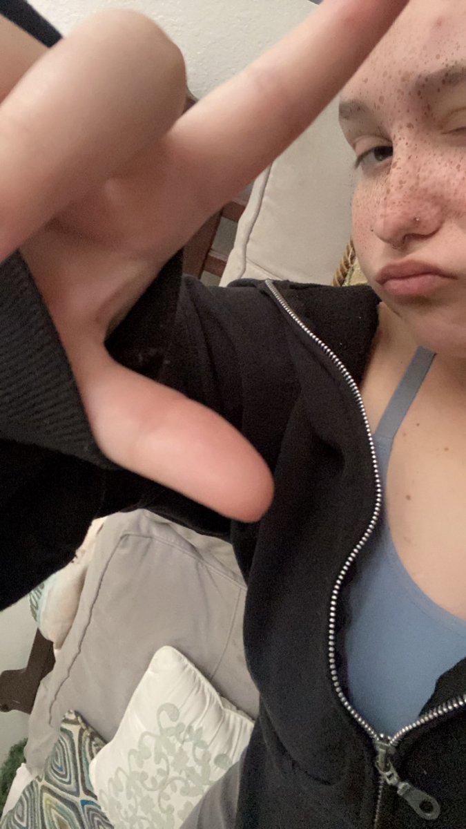 Goddessgaal's tweet photo. Morning cunts send me money for coffee💋

Findom fendom cuck goon paypig cashcow cashdrain drain loser wallet whalesub finsub finbrat humanatm https://t.co/aXXdBbVSi8