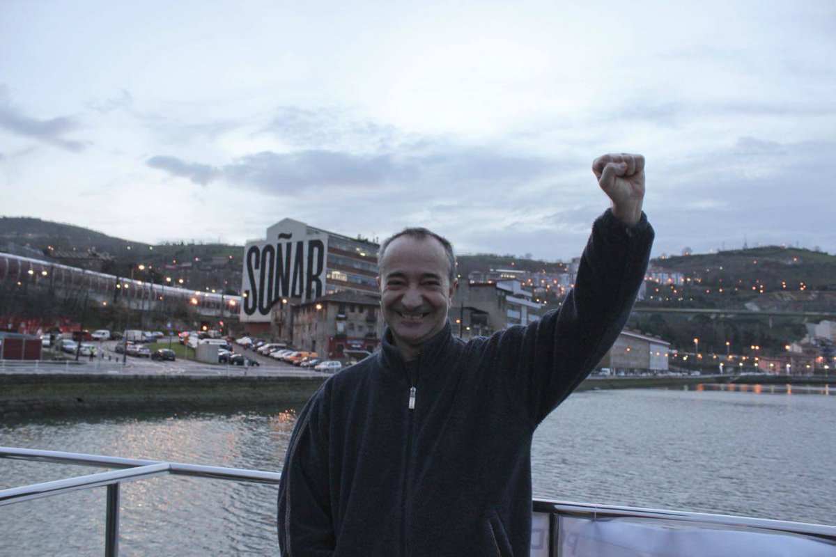 SumarMugimendua's tweet photo. Nos deja @MikelIsasi, una gran persona, buen compañero y luchador incansable por los derechos humanos, la libertad y la democracia. Comprometido con hacer del mundo un lugar mejor.
Vamos a echarte mucho de menos, Mikel.
Todo nuestro cariño para su familia y amistades.
Goian bego! https://t.co/4FvBkSpGUM