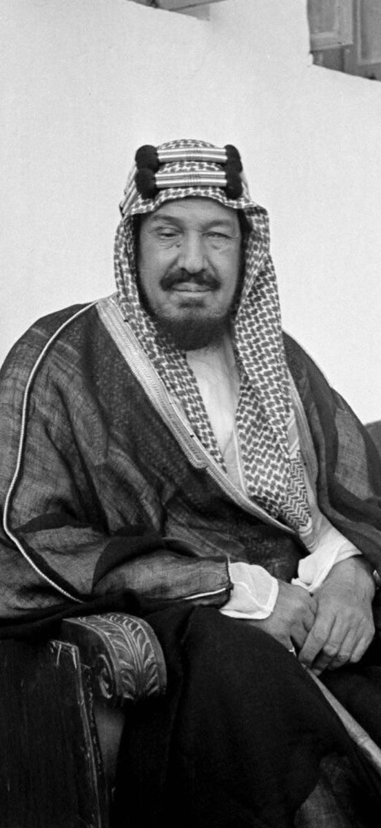 KsaPast88's tweet image. "لا أريد في حياتي أن أسمع عن مظلوم، ولا أريد أن يحملني الله وزر ظلم أحد، أو عدم نجدة مظلوم أو استخلاص حق مهضوم، ألا قد بلغت، اللهم فاشهد.

المؤسس الملك عبدالعزيز -طيب الله ثراه-