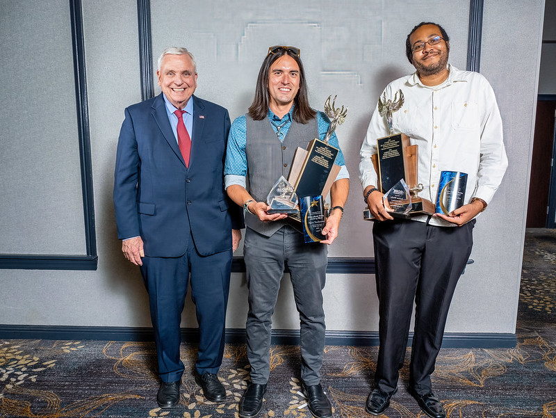 Dave Gordon tweet media