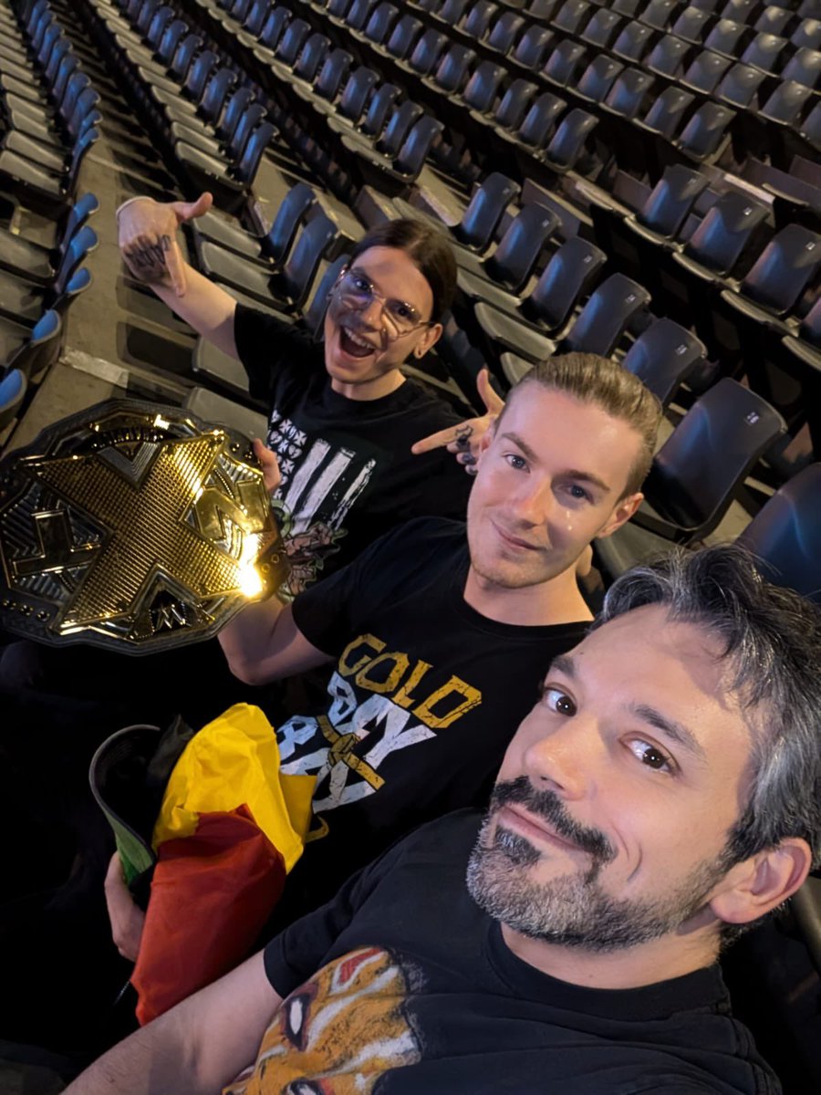 Air_ONE29's tweet photo. #WWEBrussels ! Ready for the show 🔥 https://t.co/OSWMEEAVAw