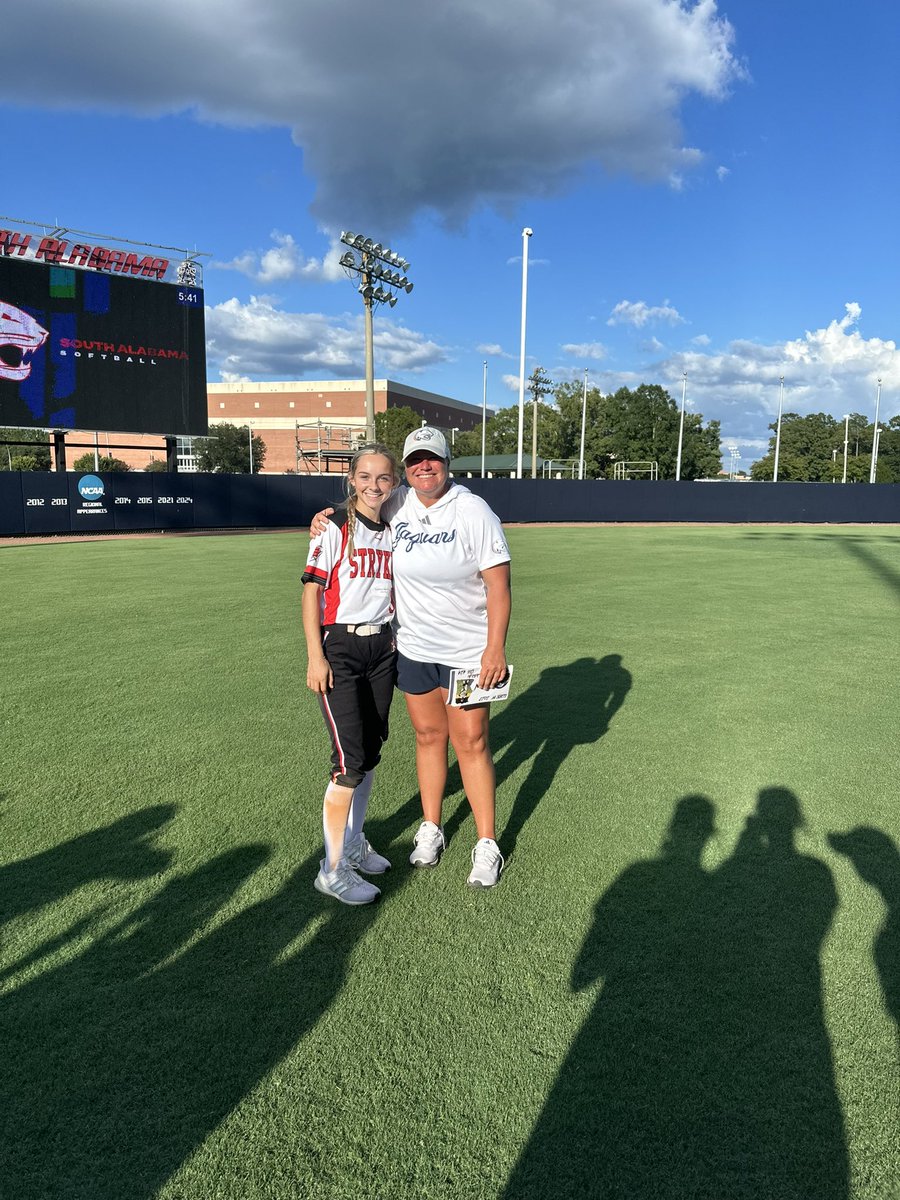 Thankyou <a href="/SouthAlabamaSB/">South Alabama Softball 🥎</a> for giving me the opportunity to showcase my skills!! <a href="/BclarkUSA/">Becky Clark</a>