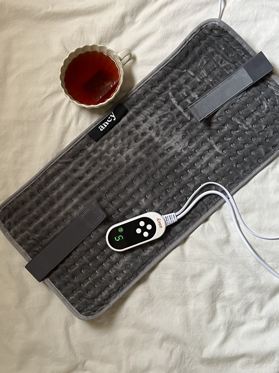 ilool96's tweet image. الشي الوحيد اللي خلاني انسى الم البيريد هذي الكماده تريح كل جسمك حتى المفاصل والرقبه والاقداااام دااافيه وحنونه جعل اللي اخترعها بالجننننننه البارده❤️‍🩹❤️‍🩹❤️‍🩹❤️‍🩹