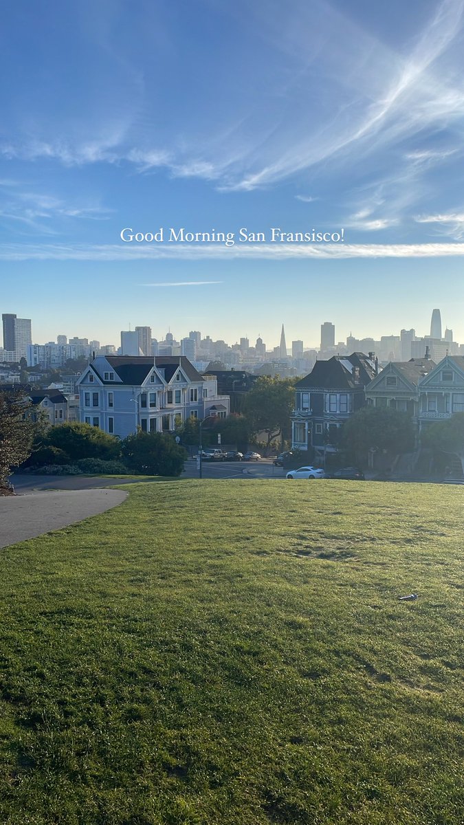 thomasyates93's tweet photo. There is no greater feeling than that first morning waking up in a new city, grabbing an iced coffee in the sunshine and going exploring! 🌉 https://t.co/bugdcpFTVO