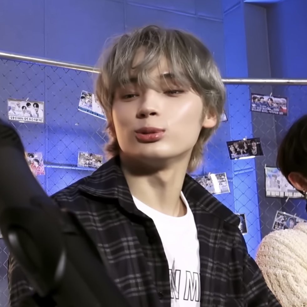 huemster's tweet photo. his pouty lips... https://t.co/wdzYO4IDA3