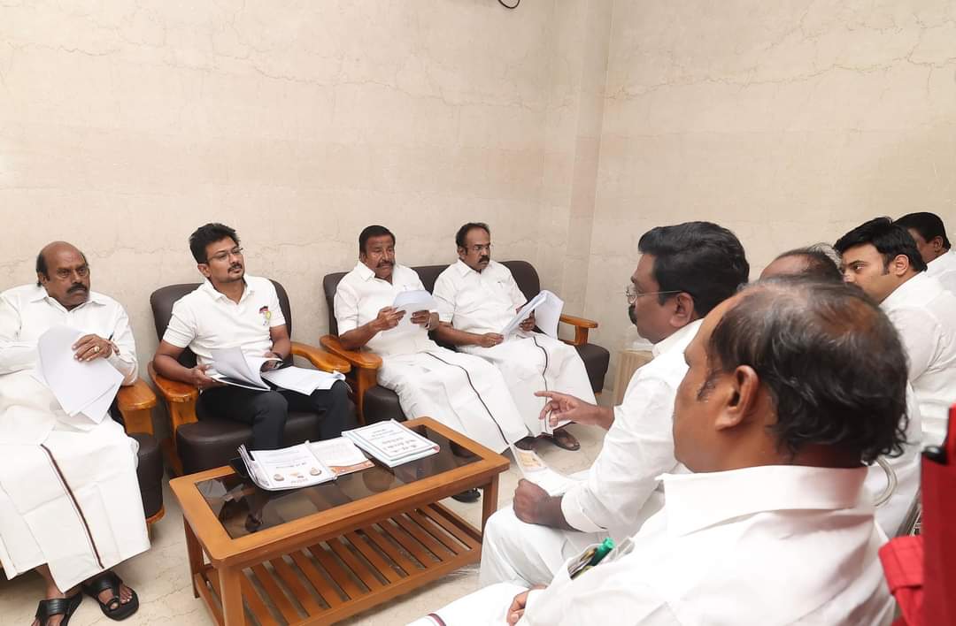 DMKSCWelfWing's tweet photo. @arivalayam  தலைவர் - மாண்புமிகு @CMOTamilnadu அண்ணண் திரு. @mkstalin  அவர்களால் அமைக்கப்பட்டுள்ள 2026 சட்டமன்றத் தேர்தலுக்கான, கழகத் தேர்தல் ஒருங்கிணைப்புக் குழுவின் சார்பில், கழகத்தின் சார்பு அணிகளின் பணிகளை மாண்புமிகு இளைஞர் நலன் மற்றும் விளையாட்டு மேம்பாட்டு துறை அமைச்சரும், https://t.co/cgxEtQrdTN