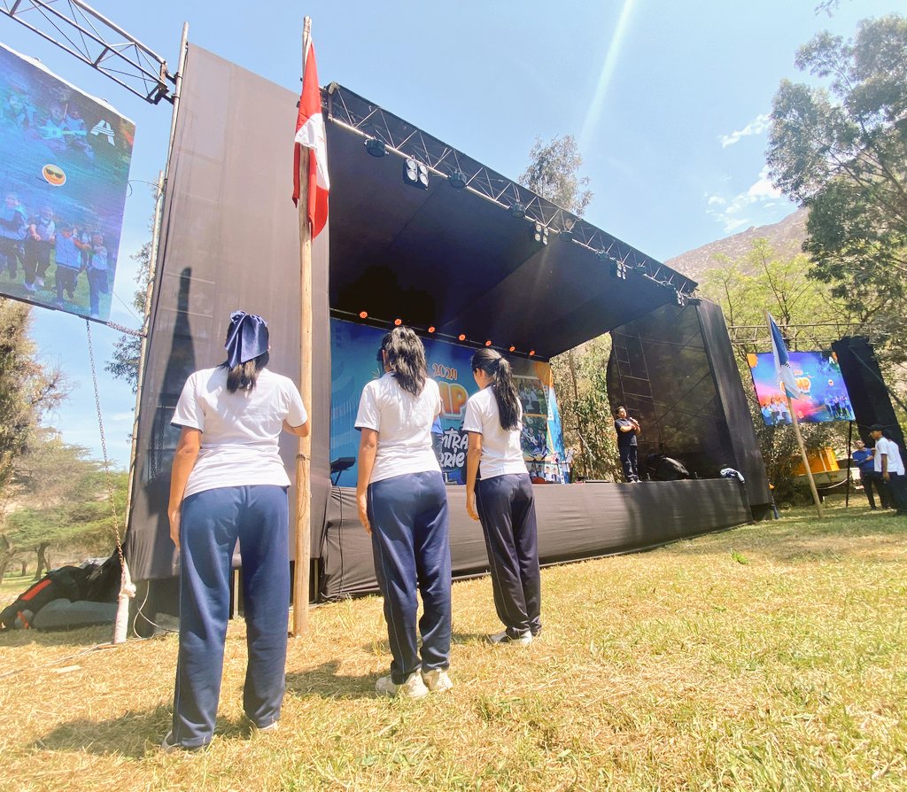 EducacionASEACE's tweet photo. 🔰 Damos Iniciamos el ColeCamp 2024 🏕️💙 con más de 500 estudiantes del nivel secundario
Io de nuestros colegios adventistas de la #APCE. #ContraCorriente 💪✨️ https://t.co/UalFgf4LJu