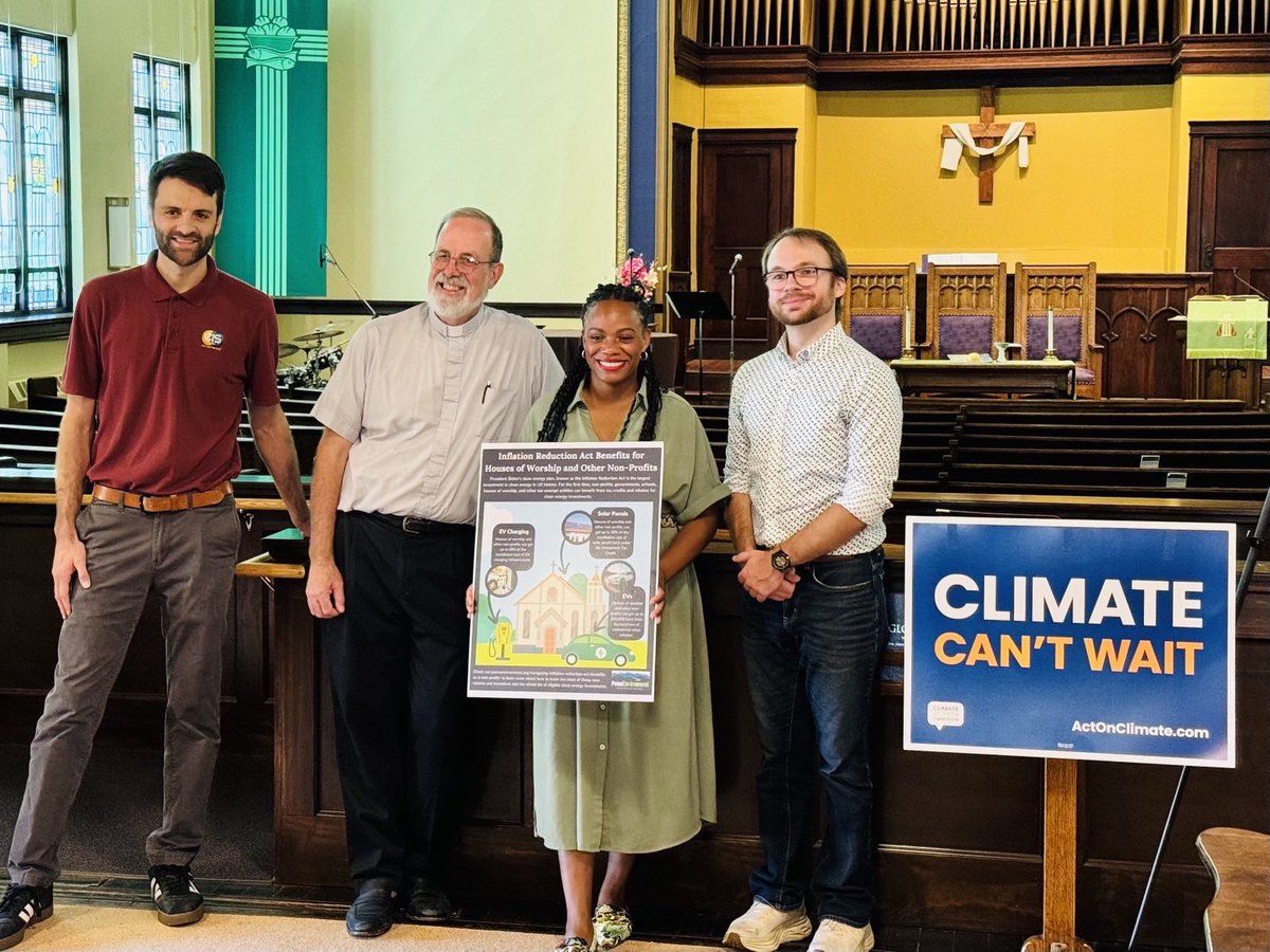 RepSummerLee's tweet photo. Thank you to @PennEnvironment, Pastor Dave Carver of Crafton Heights United Presbyterian Church, EIS Solar + Councilwoman @tkailsmith for showing us these amazing solar panels provided by the IRA. 

The Church has saved over $2000 this year on electrical costs since installation! https://t.co/dYWdRTMTdu