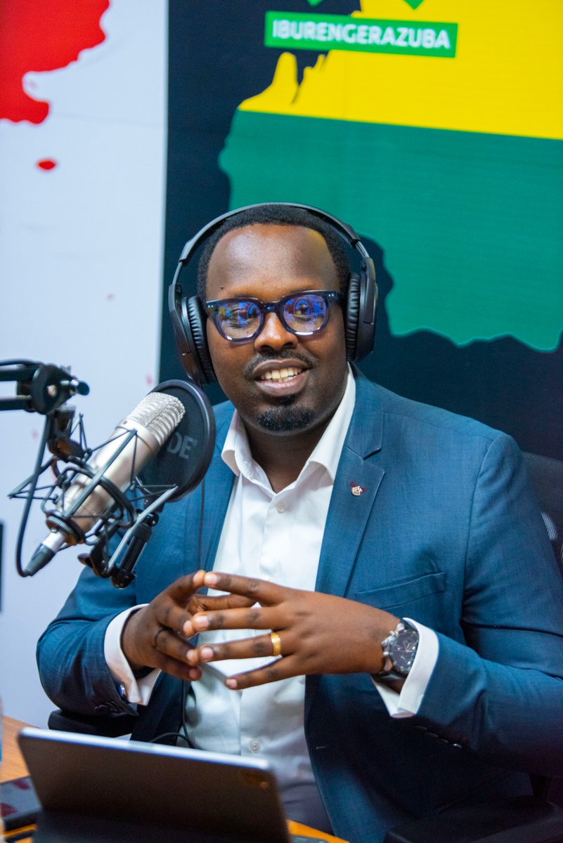 kigalitoday's tweet image. Niba wacikanwe n&apos;ikiganiro #EdTechMonday cyo kuri uyu wa Mbere, wagikurikira hano👉youtube.com/live/Oqx-xOK23…. Abatumirwa bagarutse ku iterambere ry&apos;ikoranabuhanga no kwimakaza ubufatanye mu burezi bw’amasomo ya Siyansi. Ed Tech Monday muyigezwaho ku bufatanye na @MastercardFdn