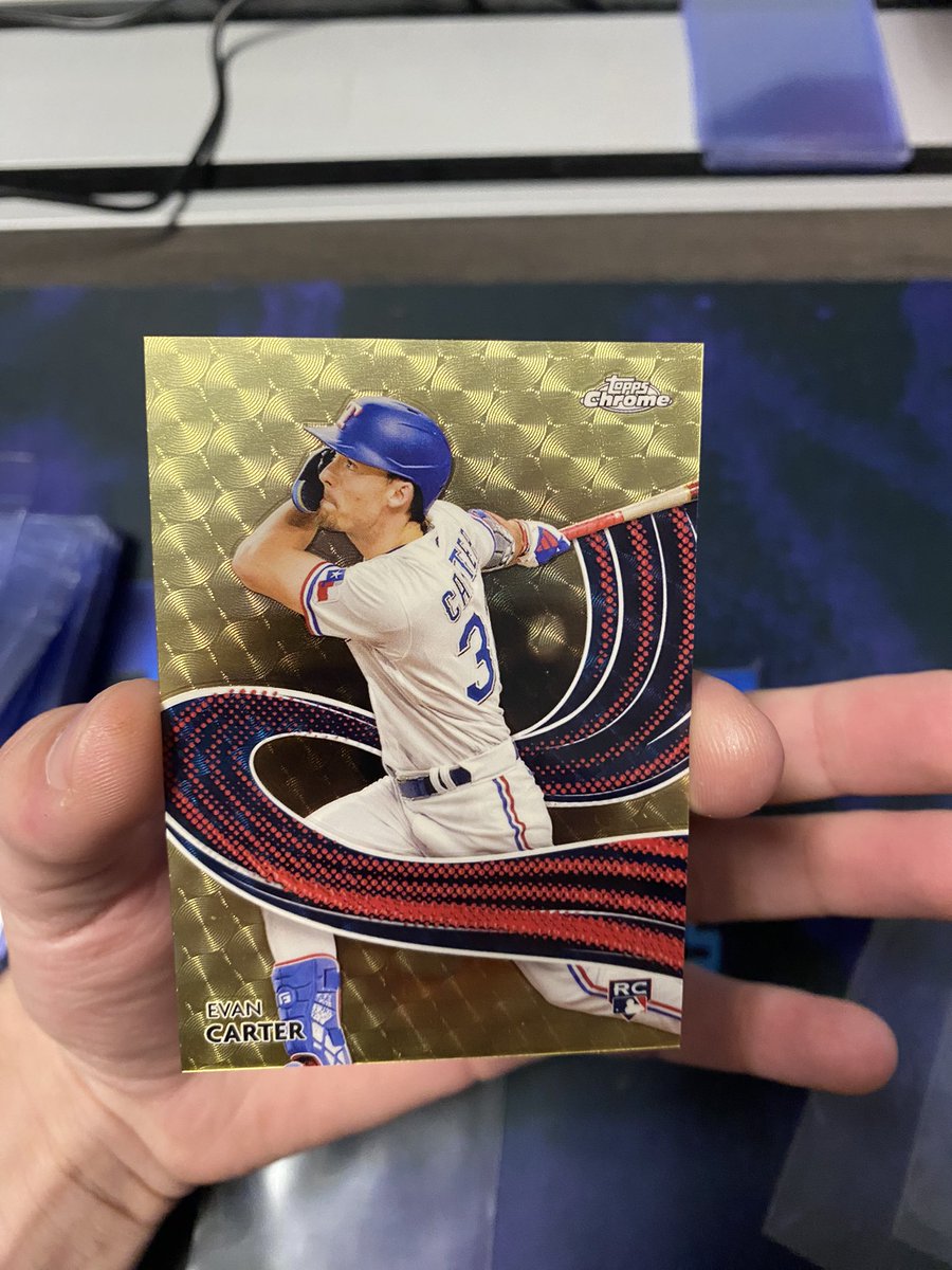 Jasondardick's tweet photo. Nice hit at @Beastsportscard from topps chrome #youngsheldon #bigbangtheory @Rangers https://t.co/gtPuFmQTcG