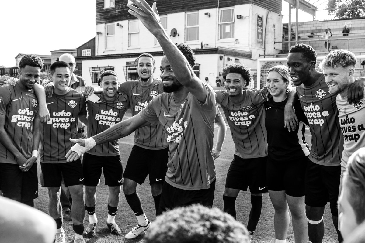 Gingeraction's tweet photo. Anyone fancy coming on as a sub and scoring the winner on their home debut? That'll be @joshwxlf1 then @LewesFCMen #fivefromfive https://t.co/LWy60lAwBL