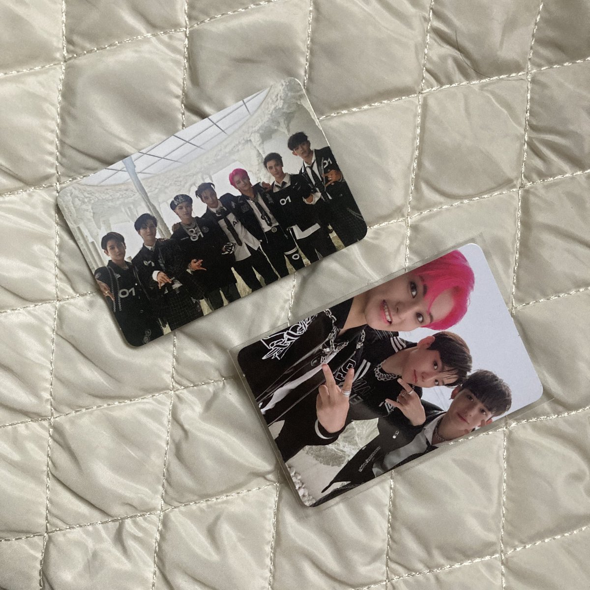 ofskirt's tweet photo. よい 。wts lfb ph
🎪 #harigoodies 

                   ★  220  !  superm set               
           mint condi 🍮 jnt dm to claim

t. super one group pc unit mark baekhyun https://t.co/RDTuktQU1D