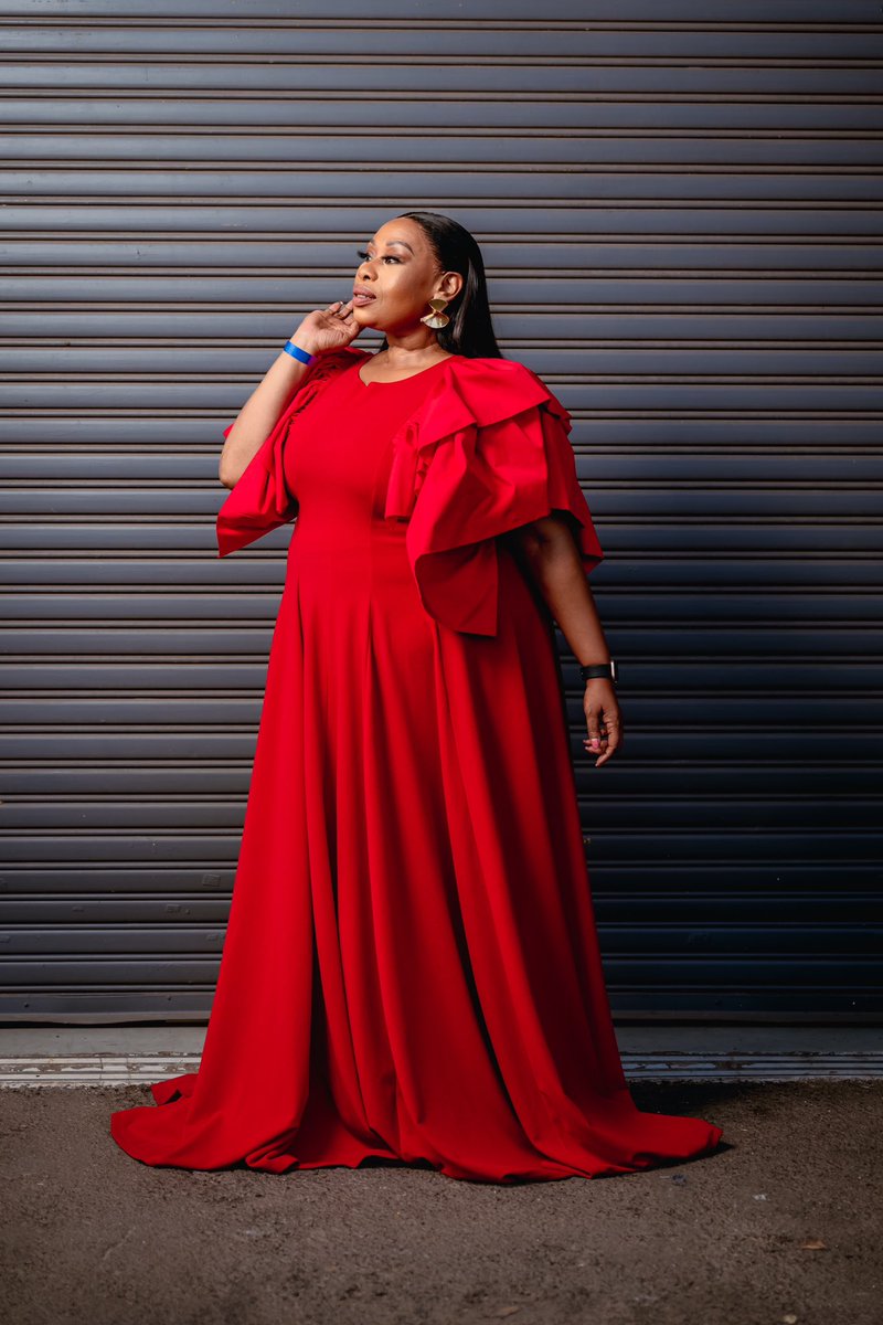 NobuhleMimiMahlasela tweet media