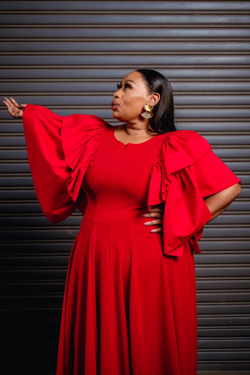 NobuhleMimiMahlasela tweet media