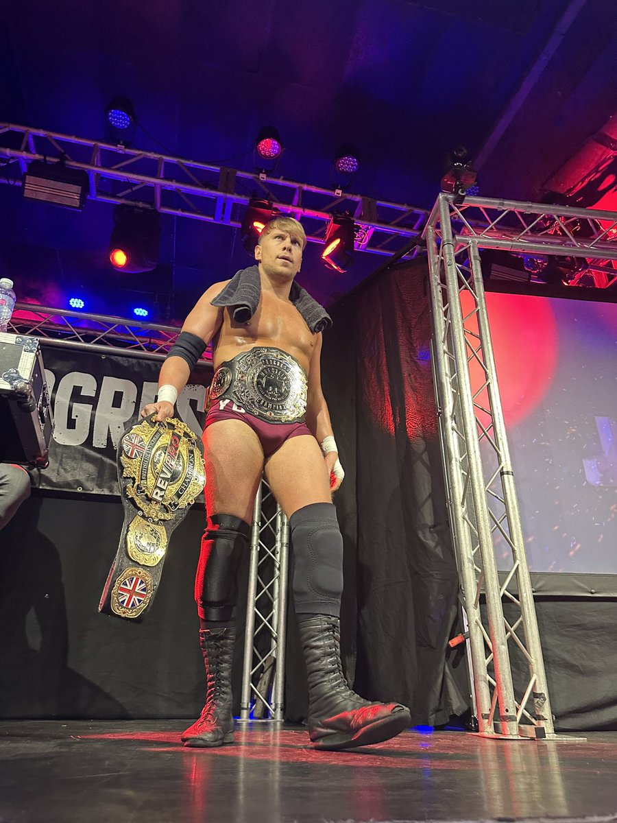 KaydrianWebb's tweet photo. He's Here
🔸🏆 @RevProUK Undisputed British Heavyweight Champion
🔸🏆 @ThisIs_Progress World Heavyweight Champion
@LukeJacobs00_YG
#ThisisProgress #Chapter170 https://t.co/PaOJ5GchDr