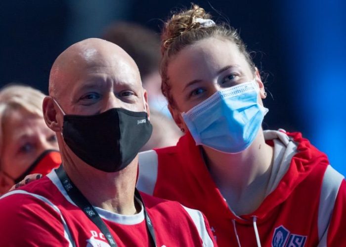 SwimmingWorld's tweet image. Passages: Scottsdale Coach Bob Platt 'A Selfless Force Who Lived and Loved Loudly' - is.gd/oXyPhq