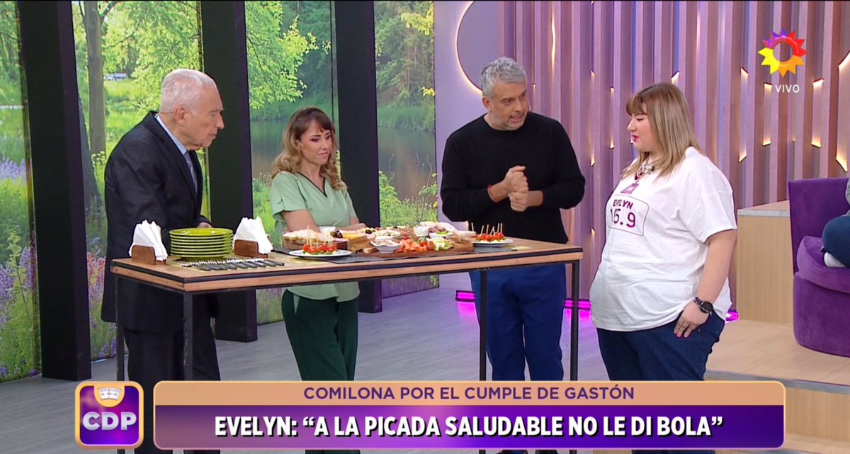 RATING | 📊📉
#CuestionDePeso 6,2
#CortaPorLozano 5,5
#DDM 2,0
#TodasLasTardes 1,0
#SaboresyPostales 0,1