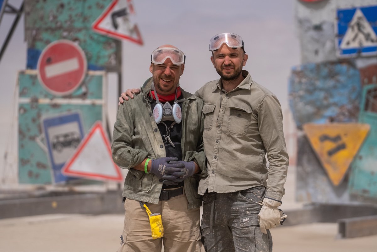 U24_gov_ua's tweet image. 2/3
This sculpture was created from war artifacts by Oleksiy Sai and the project team. It is a visual representation of everyday life in Ukraine since russia&apos;s full-scale invasion, and unveils the meaning behind the ironic “I’m fine” — our real mood, stories of perseverance and…