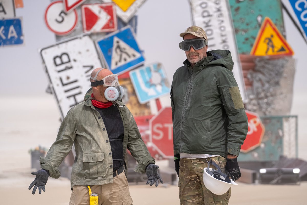 U24_gov_ua's tweet image. 2/3
This sculpture was created from war artifacts by Oleksiy Sai and the project team. It is a visual representation of everyday life in Ukraine since russia&apos;s full-scale invasion, and unveils the meaning behind the ironic “I’m fine” — our real mood, stories of perseverance and…