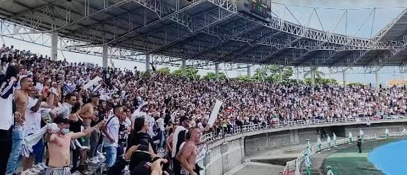 andresju1111's tweet image. Modo clásico, abro hilo con algunos de los mejores viajes de la hinchada del Once Caldas a Pereira, desde hace más de 20 años.
Nota: No puedes decir que "mandas en el eje", si solo viajaste en buen número dos veces a la ciudad de tu clásico 😉
C. Imágenes a quien corresponda.