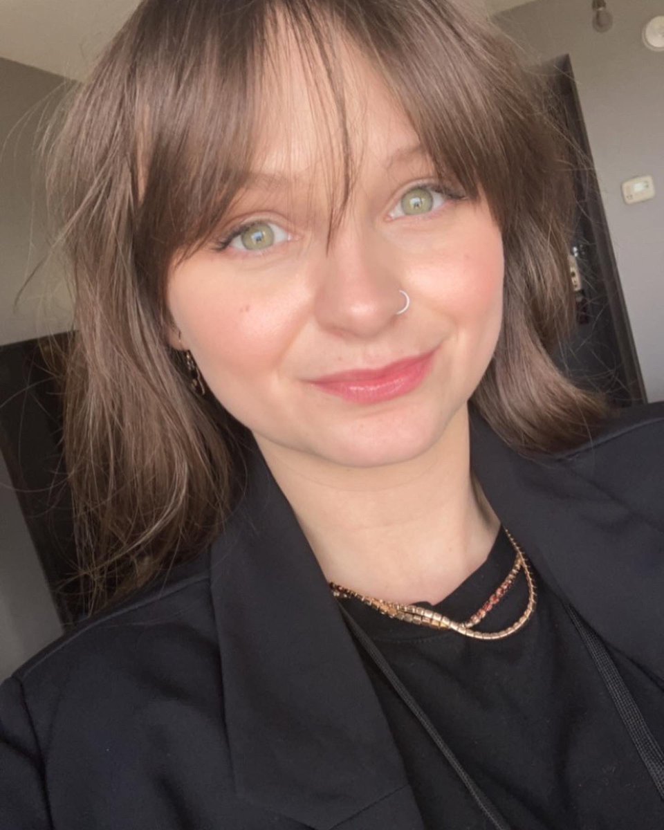 3_rating's tweet photo. @ineedanothernap I remember asking my mom how I could have green eyes when there’s a 0% chance of me having green eyes from this chart 😂 (dads were blue, moms were brown) https://t.co/0V0IA2zFJr