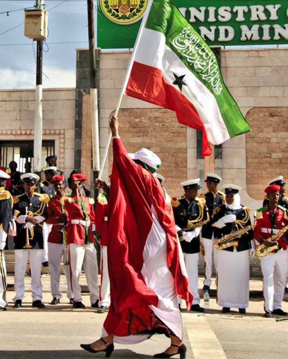 DavidGreenhh's tweet photo. Somalia's attempts to undermine Somaliland only strengthen its  resolve. Recent pressure on remittances companies and the Ethiopia MOU, every effort to weaken Somaliland  has failed. Somaliland's pursuit of recognition is more urgent and determined than ever.  #RecognitionNow https://t.co/TDAQbVGyeO