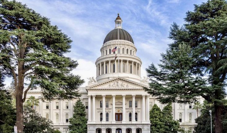 PhilTing's tweet image. It’s crunch time … final week to get our bills to the Gov. My list incl:
📚 Donor/legacy ban in college admissions
⚡️Targeted #EV rebates for lower-income, high-mileage drivers
🚗 Increased public safety where #AVs are operating
🏢 Turning empty commercial bldgs into housing