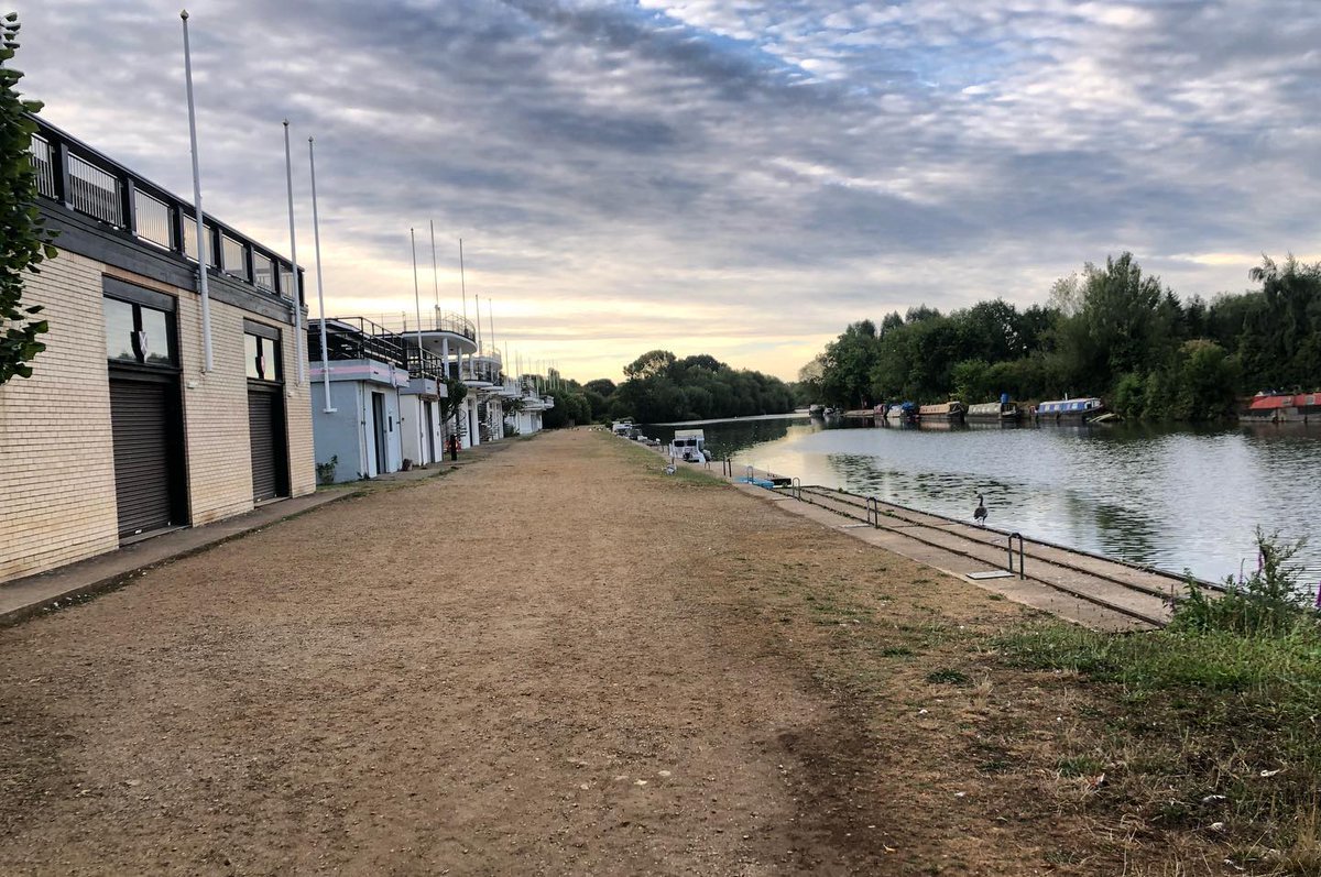 We can’t wait to welcome you to the SABC family in Michaelmas, where more organised  training and social activities will return! Over the summer, our rowers have  bonded over chilled outings, sculling adventures and fun outside the boat too.
Got any questions? Drop us a message!