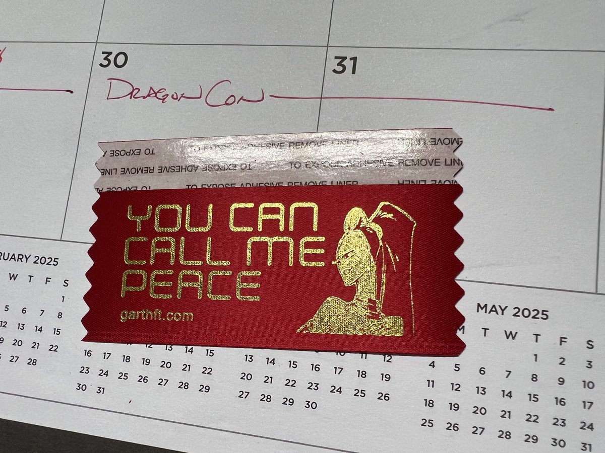 GarthFT's tweet image. I’m gonna be at DragonCon this weekend! Come by and say hello! Get a ribbon if you come in peace (while supplies last)!