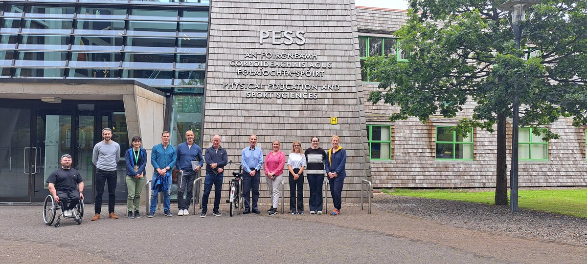 Physical Activity for Health Research Centre @UL (@pafh_ul) on Twitter photo Great talk delivered by Professor Andrew Bauman! Thank-you for joining us! <a href="/CatherineBWoods/">Catherine Woods</a> <a href="/DrBPCarson/">Brian Carson</a> <a href="/ElaineMurtagh/">Elaine Murtagh</a> <a href="/PessLimerick/">PESS @ UL</a> <a href="/HRI_UL/">Health Research Institute</a> Great talk delivered by Professor Andrew Bauman! Thank-you for joining us! <a href="/CatherineBWoods/">Catherine Woods</a> <a href="/DrBPCarson/">Brian Carson</a> <a href="/ElaineMurtagh/">Elaine Murtagh</a> <a href="/PessLimerick/">PESS @ UL</a> <a href="/HRI_UL/">Health Research Institute</a>