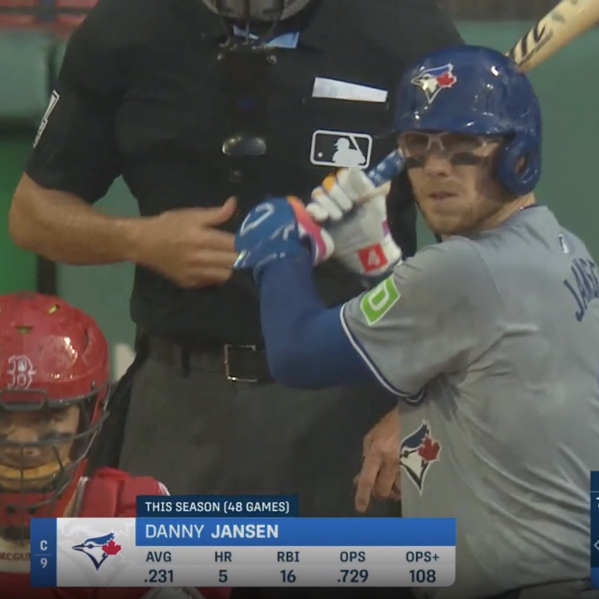 BlueJays's tweet photo. Long at-bat, huh https://t.co/FPWRg8t88H