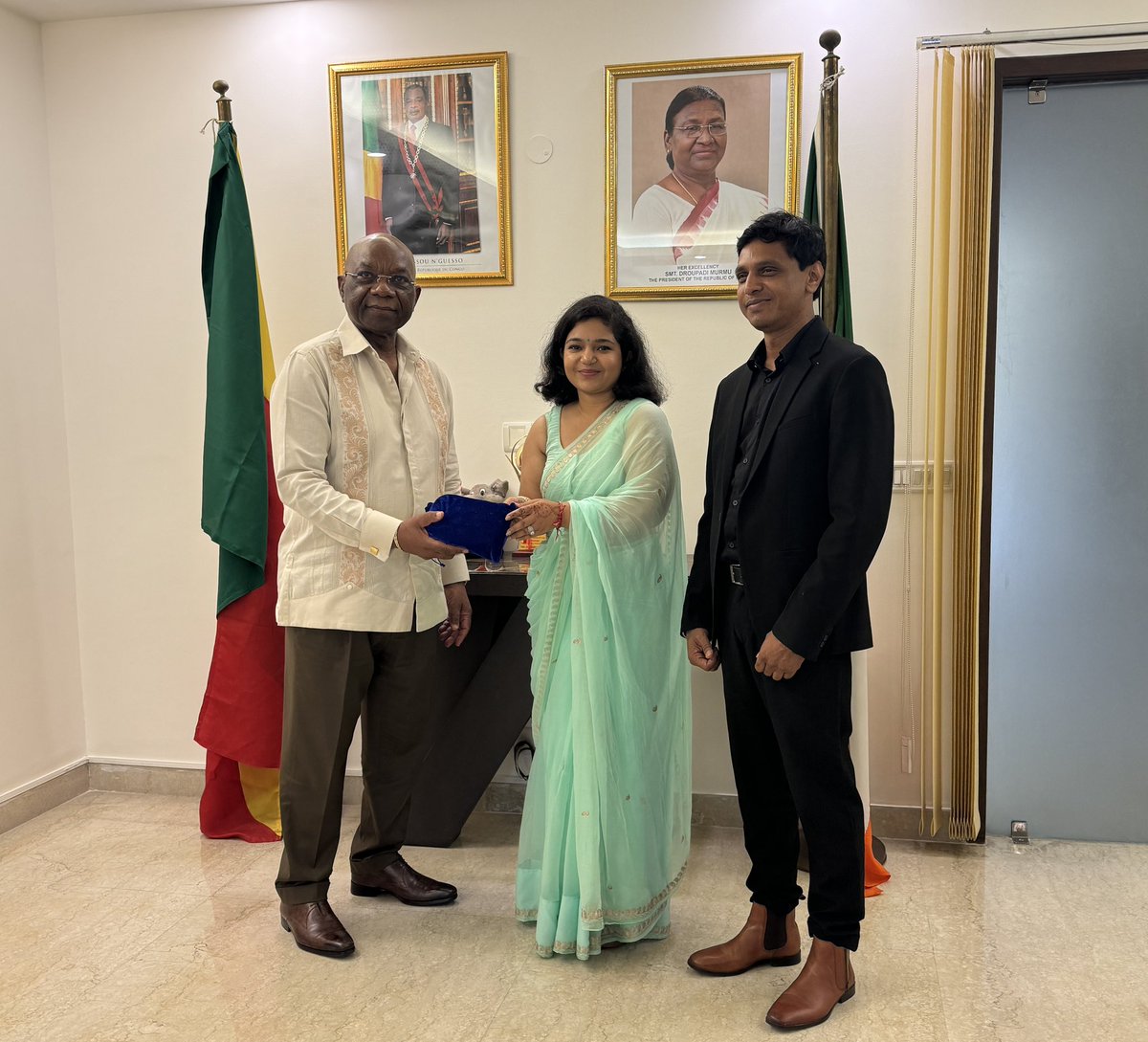 ICCI is thrilled to meet the business delegates and government agencies from Democratic Republic of the Congo. Special thanks to H.E Raymond Serge Bale for being highly supportive
#businesschamber #congo