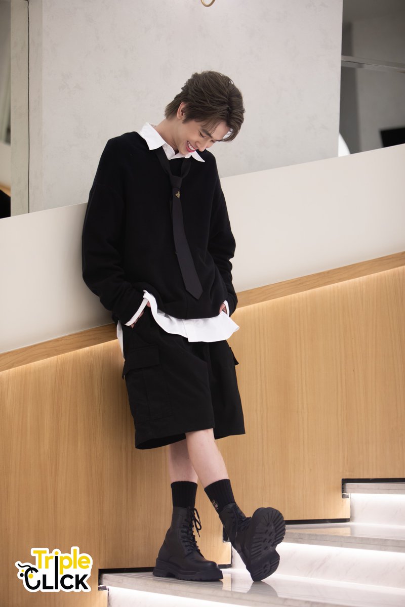 TripleclickTH's tweet photo. #เจ้าแก้มก้อน ฟลุ้ค ณธัช ในงานเปิดตัว “JUNO HAIR” (จูโน่ แฮร์) ซาลอนผมอันดับหนึ่งจากประเทศเกาหลี

#JUNOHAIR #จูโน่แฮร์ 
#junohairthailand
#Fluke_Natouch https://t.co/jaGQZaD9Os