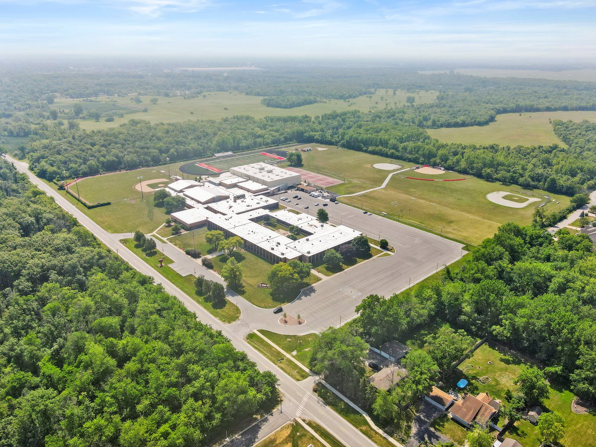 Tinley_Football (@tinley_football) on Twitter photo 🏈Week #1 (8/30) Community Nite @ TPHS🏫
We are inviting everyone from our TPHS community (TP, OF, Country Club Hills & Markham) to come out and see what makes TPHS such an AMAZING PLACE!!!!
⚔️Titans vs Thornridge
📅Friday @ 6:00 pm
<a href="/VillageTinleyPk/">Village of Tinley Pk</a> <a href="/cityofoakforest/">City of Oak Forest, Illinois</a> <a href="/CCHCity/">Country Club Hills</a> 🏈Week #1 (8/30) Community Nite @ TPHS🏫
We are inviting everyone from our TPHS community (TP, OF, Country Club Hills & Markham) to come out and see what makes TPHS such an AMAZING PLACE!!!!
⚔️Titans vs Thornridge
📅Friday @ 6:00 pm
<a href="/VillageTinleyPk/">Village of Tinley Pk</a> <a href="/cityofoakforest/">City of Oak Forest, Illinois</a> <a href="/CCHCity/">Country Club Hills</a>