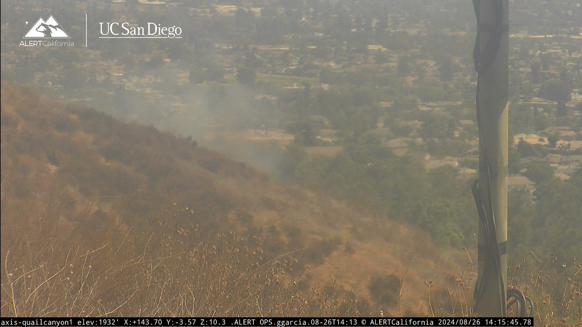 engineco16's tweet photo. New #Fire Sterling x/Foothill Dr. East #SanBernardino The other cams aren't showing anything and the smoke hasn't grown at all, IC is keeping the aircraft coming. https://t.co/WBsLbiEZj8