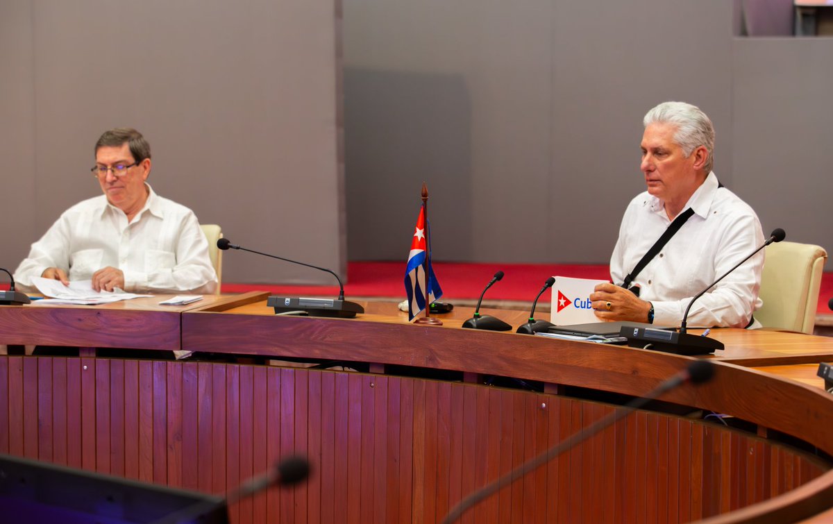 MMarreroCruz's tweet image. En XI Cumbre Extraordinaria del @ALBATCP, #Cuba ratificó toda su solidaridad y apoyo al hermano pueblo de #Venezuela y al Presidente @NicolasMaduro, ante los múltiples intentos de intromisión imperialista, que buscan generar la desestabilización y derrocar al Gobierno.
#ALBAUnida