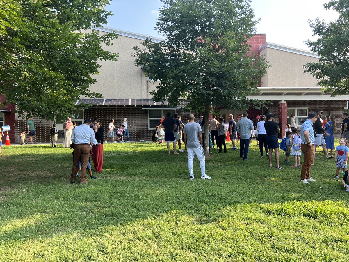 GlebeVolunteers tweet media