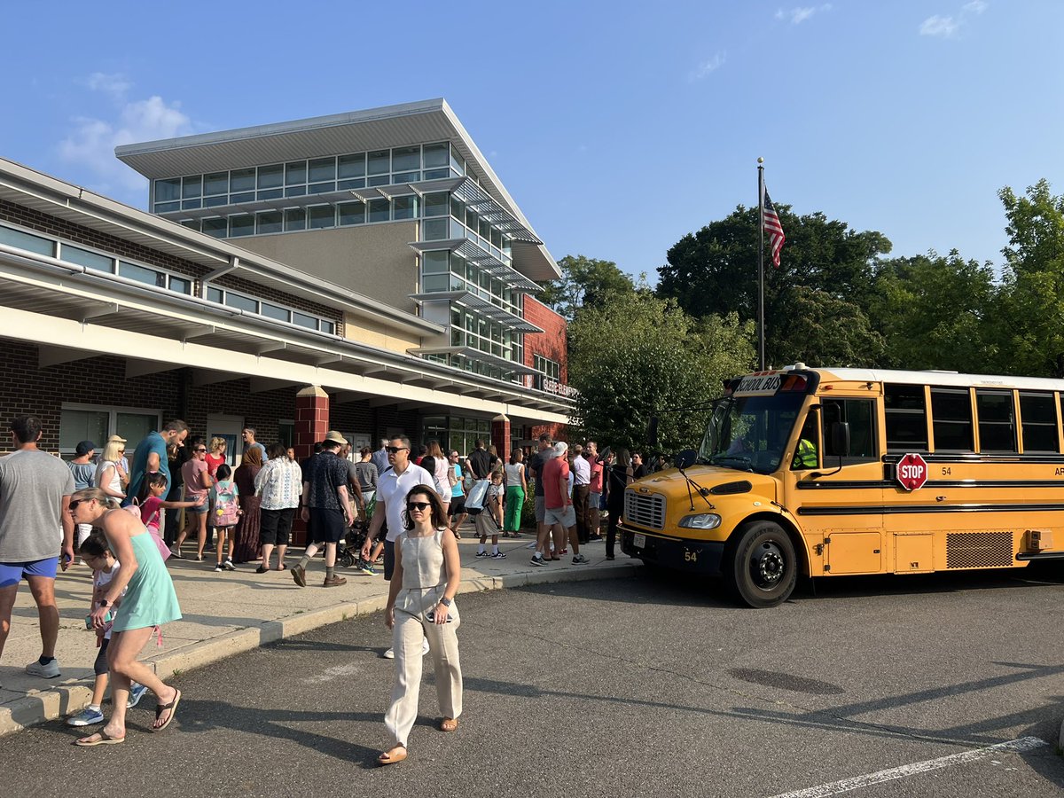 GlebeVolunteers tweet media