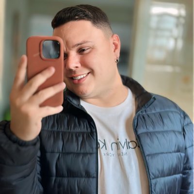 DaviidSoares's tweet photo. #NovaFotoDePerfil https://t.co/7yZCW01SWg