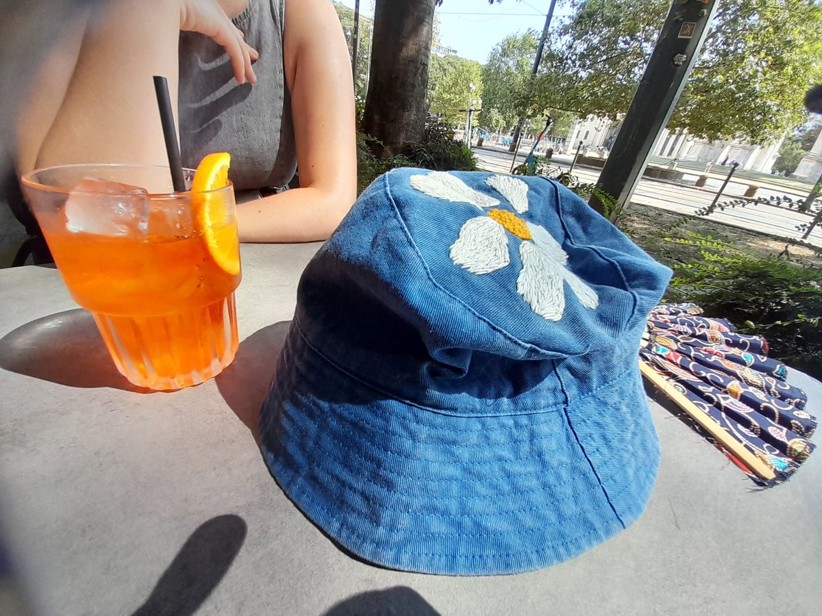 Dr_Sally_Beken's tweet image. Lovely day out in Milan on the way to Athens #interrailing. We are trying low carbon travel to get there. The whole trip is predicated on having bought the family @wearejames tix in Athens for September 5th gig. Can't wait - 10 more sleeps!