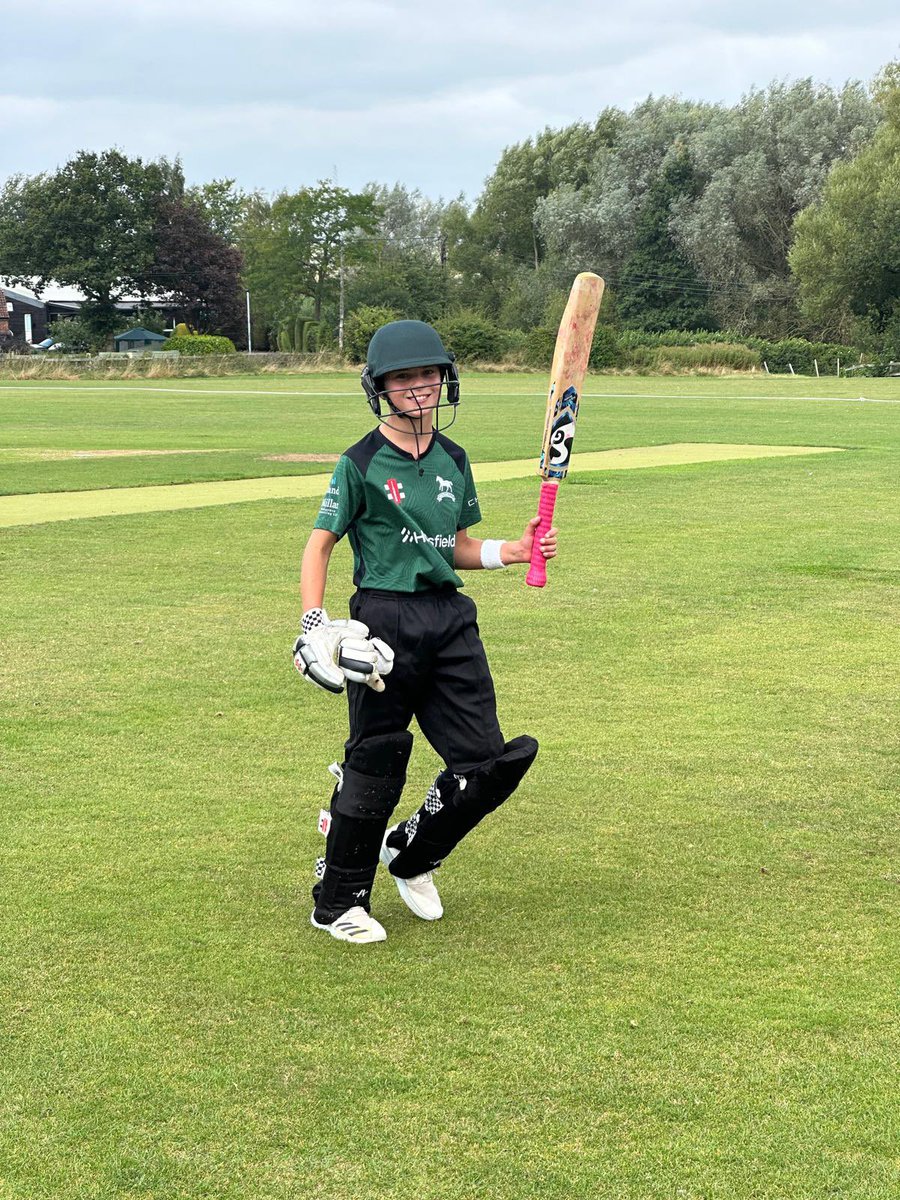RobHawkins02's tweet photo. Stoked for the youngest getting his first county 💯 today! 🤗🏏 https://t.co/LEIupqIv40