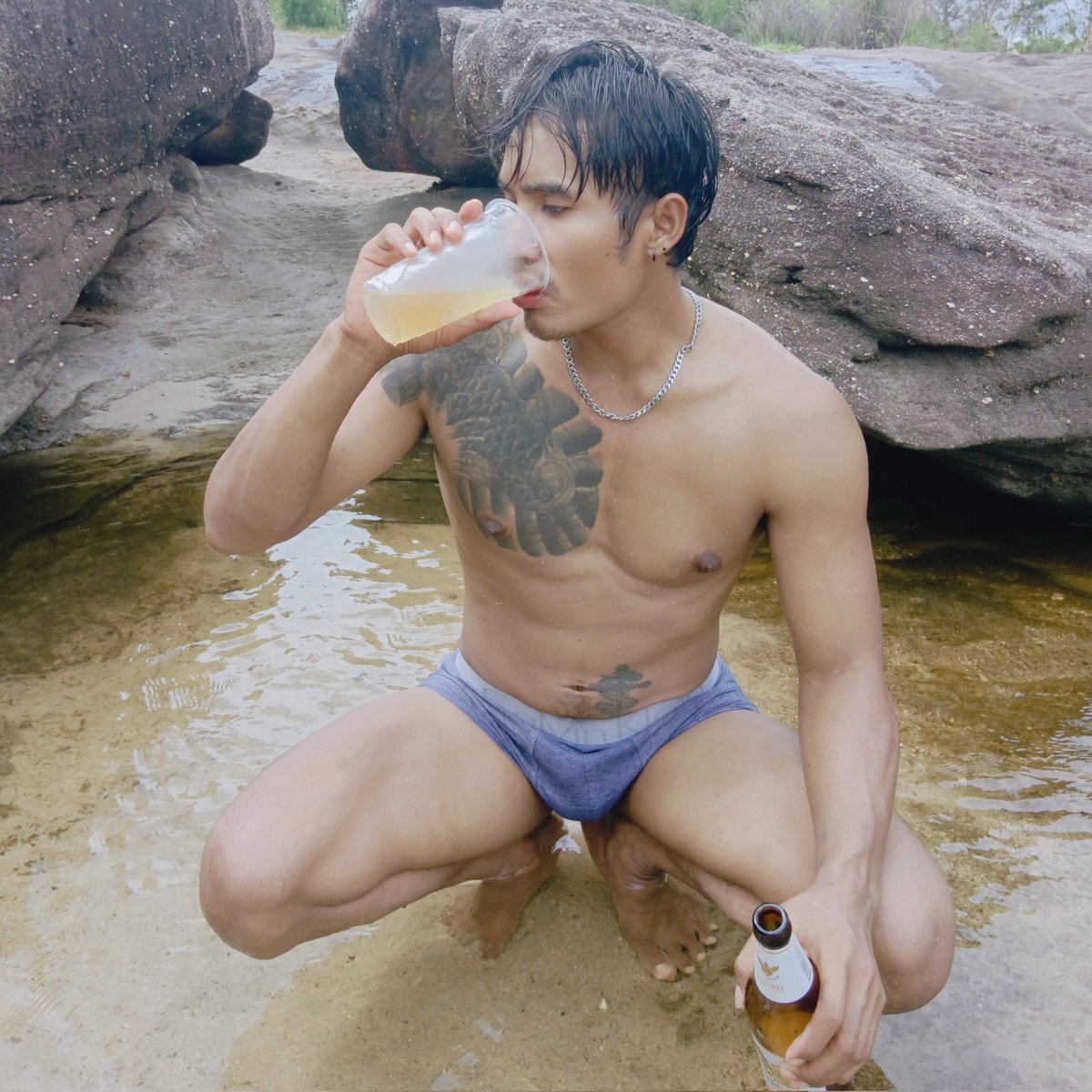 มาดื่มด้วยกันไหมครับ
#บ่าวบ้านๆ