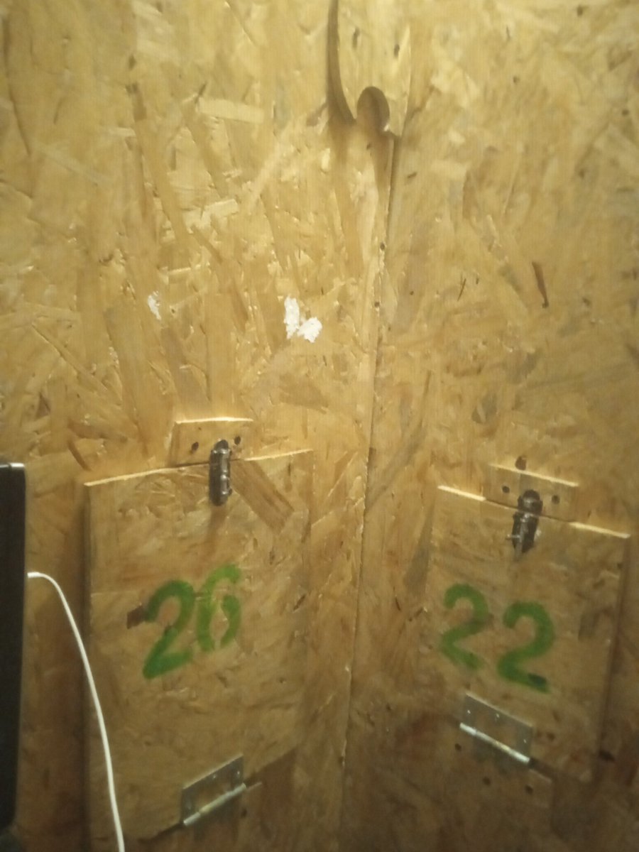 En cabinas que chica o pareja