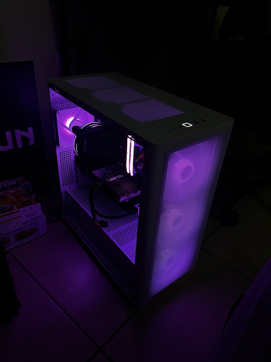 Lily🌸✰ tweet media