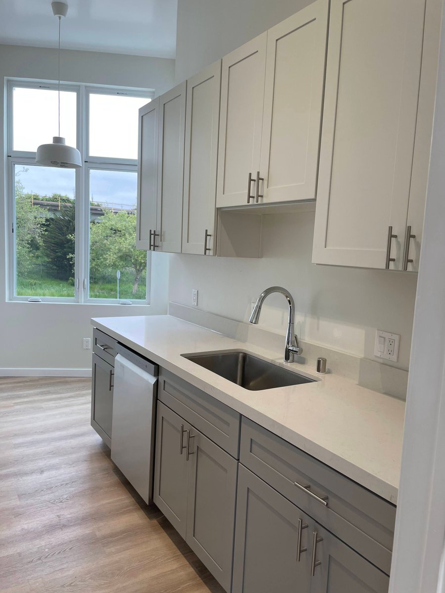 UnityCare's tweet photo. Renovation is complete at Cayuga Place, Unity Care's San Francisco site, offering transition-aged clients (ages 18-21) safe housing, education and employment support, and on-site mental health services. 

Thanks to A5 Builders for their fantastic work! https://t.co/m1JmTZLOtv