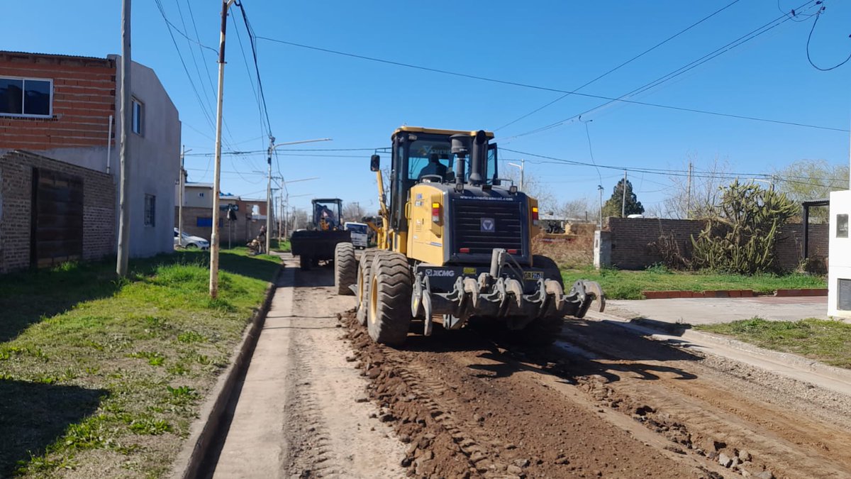 MuniPergamino's tweet image. 🚧 Seguimos!  #Pavimentación en calle Maipú