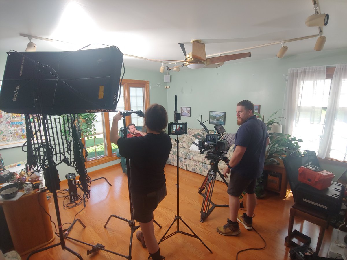 relevantelephnt's tweet photo. We were on set last Friday filming a segment for https://t.co/7jJwjKOFBx. Our director of photography did an excellent job along with the actors and producers in making the day a big success!
 #videomarketing #videoproduction #digitalmarketing #webdoctors #relevantelephant https://t.co/7BxBLn2lcG
