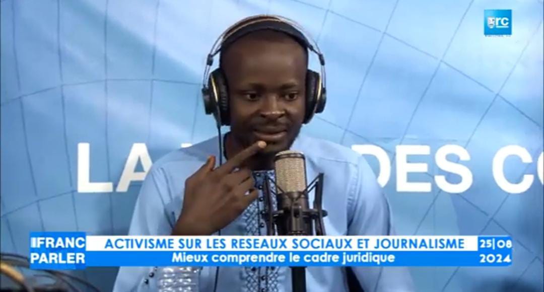 Landry Angelo ADELAKOUN🇧🇯 (@landryadelakoun) on Twitter photo ACTIVISME SUR LES RÉSEAUX SOCIAUX ET JOURNALISME : Mieux comprendre le cadre juridique. C'est sur ce thème que ma brillante collègue <a href="/MarietteAhyi/">mariette-ahyi.com🌻</a> et moi avons opiné sur #RADIOCOTONOU ce dimanche au micro de Laurice DAVO.👇
youtu.be/3BeRfvnG7qo?si…
#francparler
#Benin ACTIVISME SUR LES RÉSEAUX SOCIAUX ET JOURNALISME : Mieux comprendre le cadre juridique. C'est sur ce thème que ma brillante collègue <a href="/MarietteAhyi/">mariette-ahyi.com🌻</a> et moi avons opiné sur #RADIOCOTONOU ce dimanche au micro de Laurice DAVO.👇
youtu.be/3BeRfvnG7qo?si…
#francparler
#Benin
